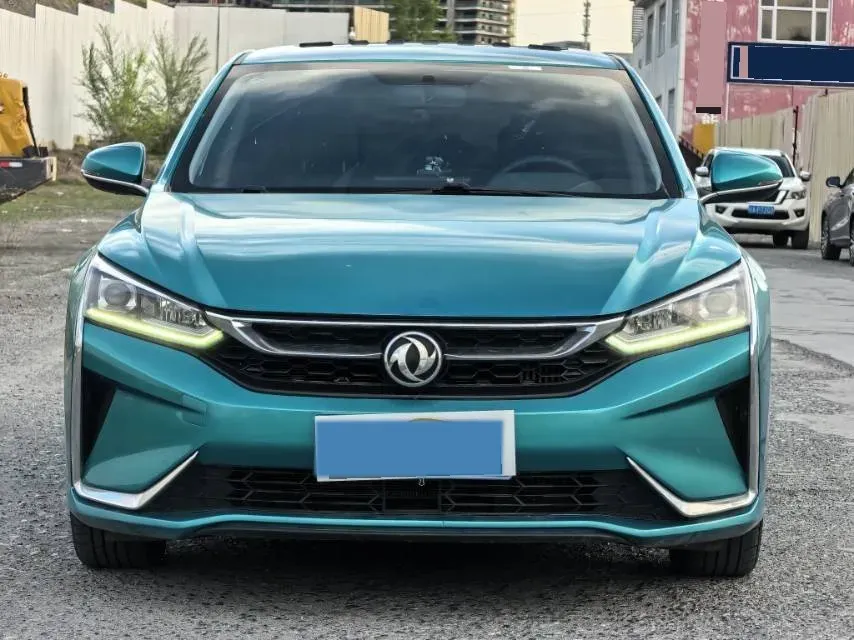 2020 DongFeng Aeolus YiXuan 1.5T 150HP L4 6DCT,autocango,china used car exporter,china ev exporter,chinese used car exporter,chinese used ev exporter