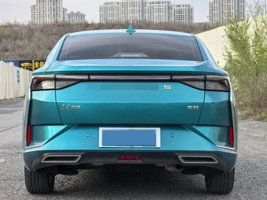 2020 DongFeng Aeolus YiXuan 1.5T 150HP L4 6DCT,autocango,china used car exporter,china ev exporter,chinese used car exporter,chinese used ev exporter