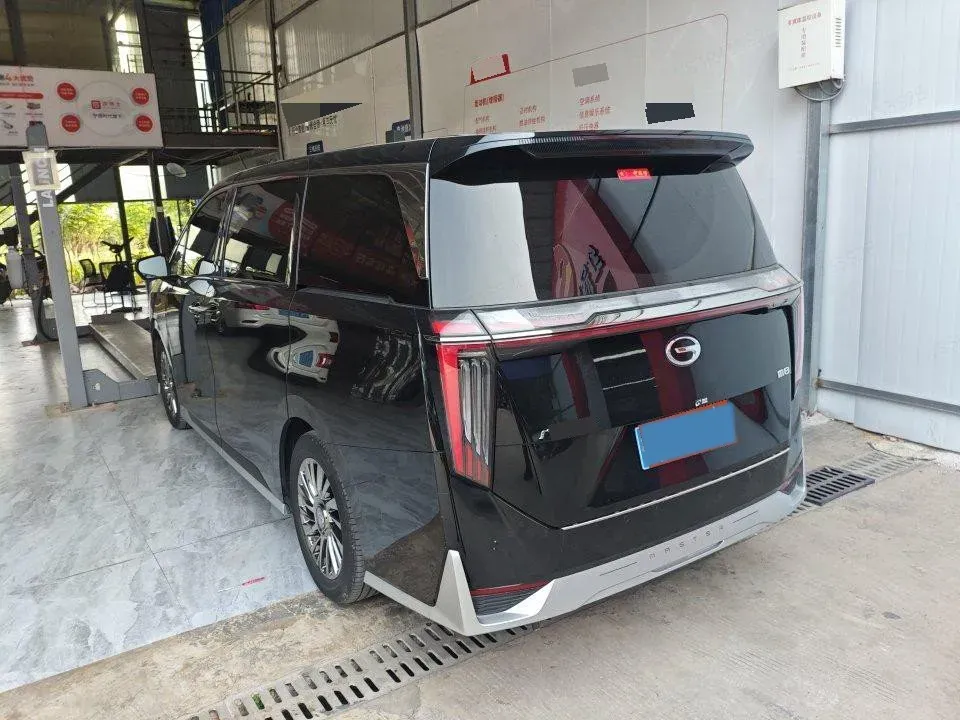 2023 GAC Trumpchi M8 2.0T 252HP L4 8AT,autocango,china used car exporter,china ev exporter,chinese used car exporter,chinese used ev exporter