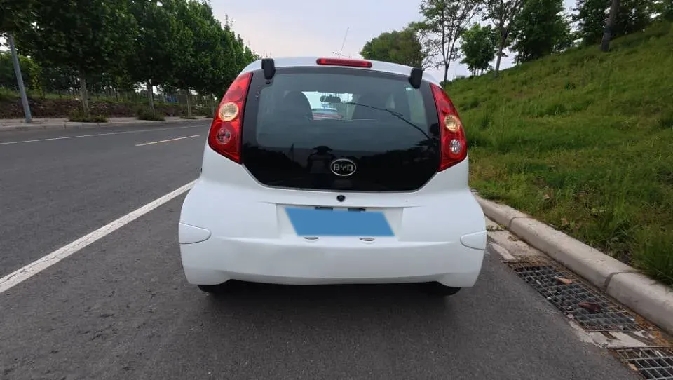 2015 BYD F0 1.0L 68HP L3 5MT,autocango,china used car exporter,china ev exporter,chinese used car exporter,chinese used ev exporter