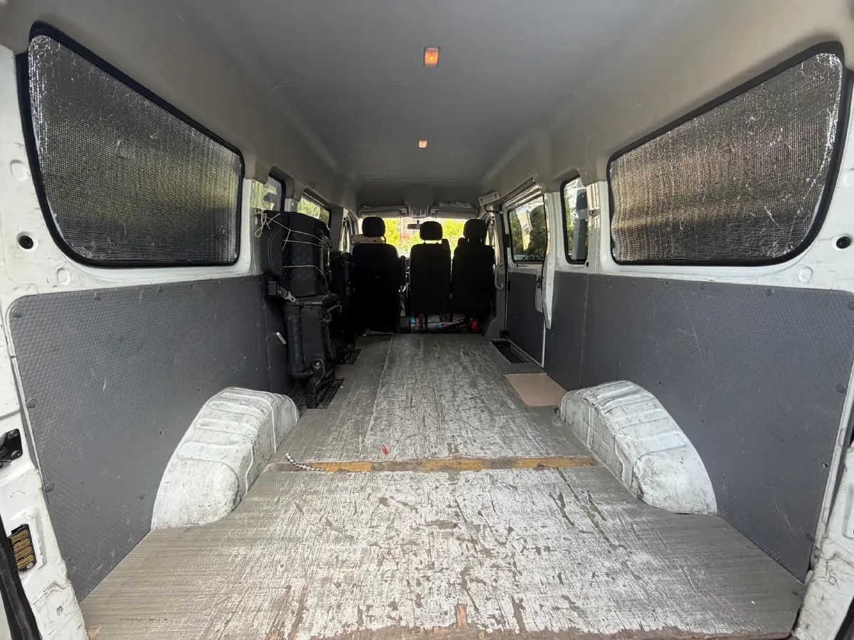 2023 MAXUS XinTu V80 2.0T 127HP L4 6MT,autocango,china used car exporter,china ev exporter,chinese used car exporter,chinese used ev exporter