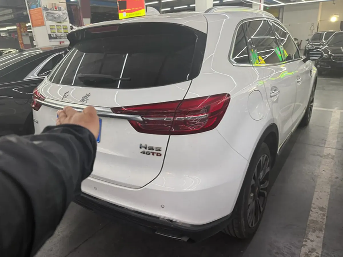 2019 HongQi HS5 2.0T 224HP L4 6AT,autocango,china used car exporter,china ev exporter,chinese used car exporter,chinese used ev exporter