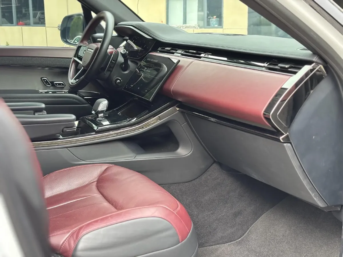 2023 Land Rover Range Rover Sport 3.0T 400HP L6 8AT,autocango,china used car exporter,china ev exporter,chinese used car exporter,chinese used ev exporter