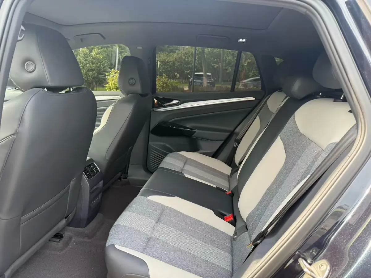 2022 Chevrolet Menlo BEV 61.1KWH,autocango,china used car exporter,china ev exporter,chinese used car exporter,chinese used ev exporter