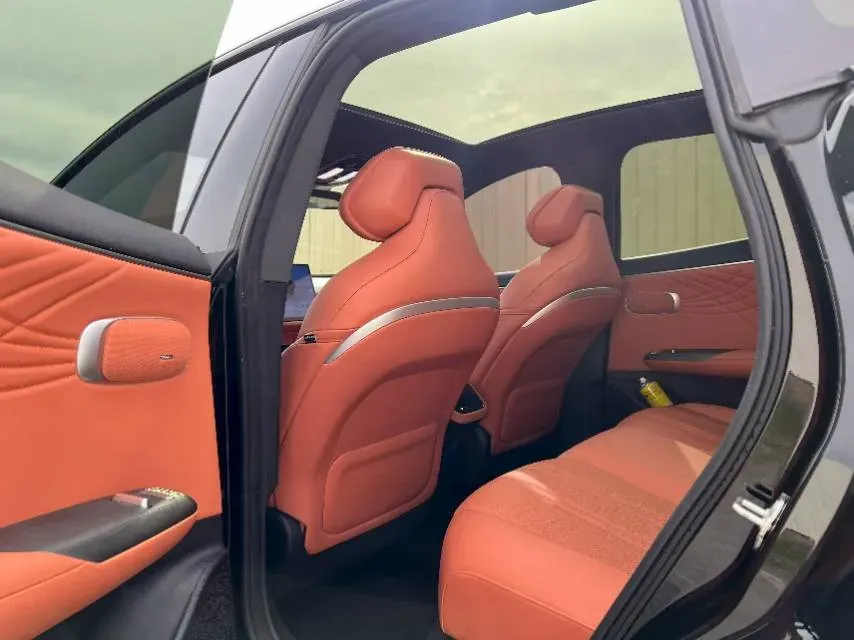 2025 Deepal S07 BEV 68.82KWH,autocango,china used car exporter,china ev exporter,chinese used car exporter,chinese used ev exporter