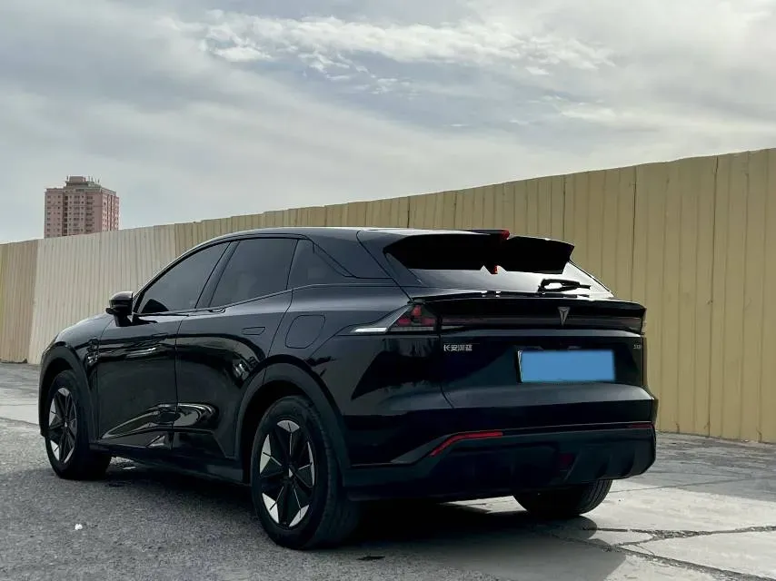 2025 Deepal S07 BEV 68.82KWH,autocango,china used car exporter,china ev exporter,chinese used car exporter,chinese used ev exporter