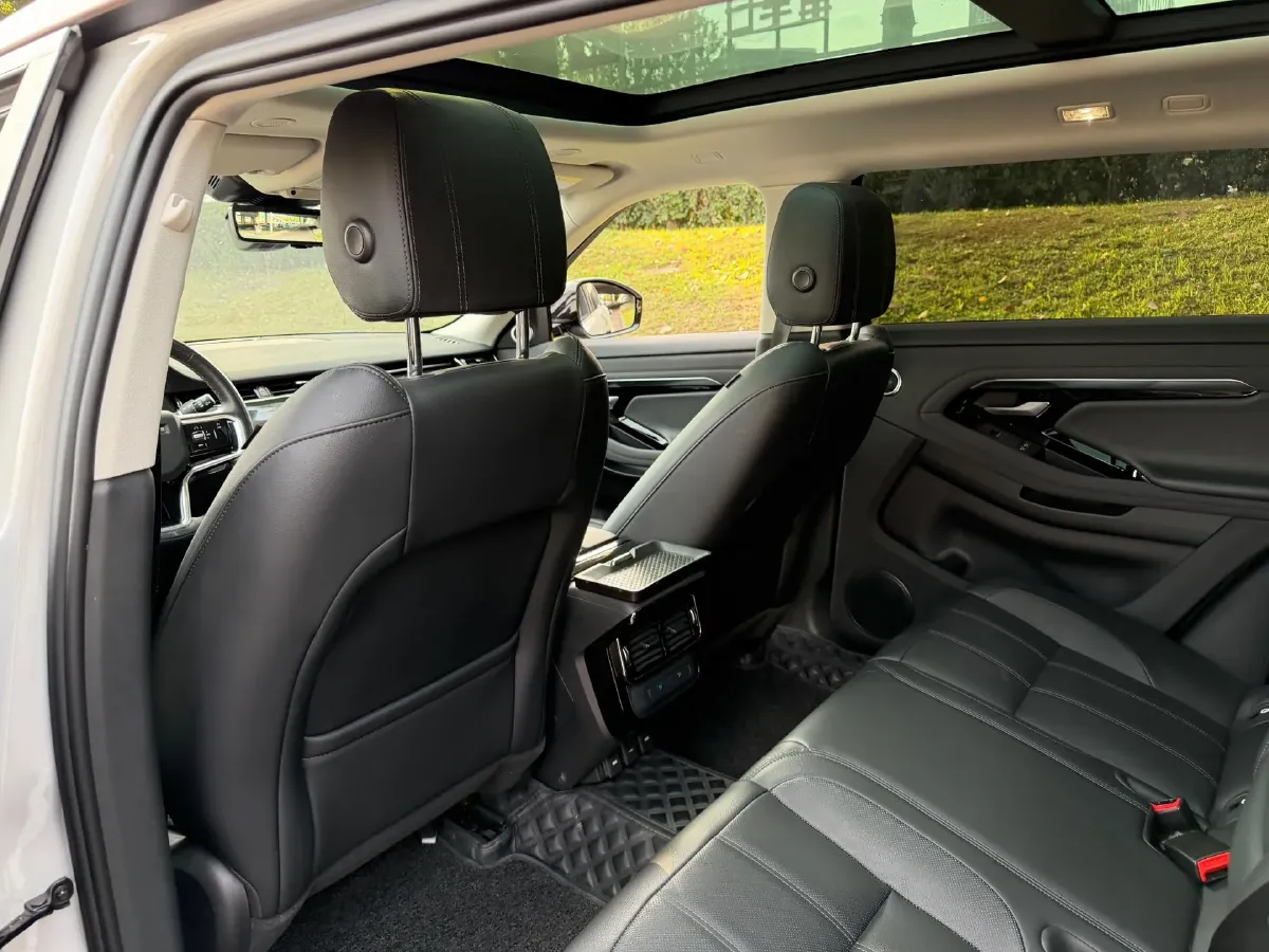 2023 Land Rover Range Rover Evoque 2.0T 249HP L4 9AT,autocango,china used car exporter,china ev exporter,chinese used car exporter,chinese used ev exporter