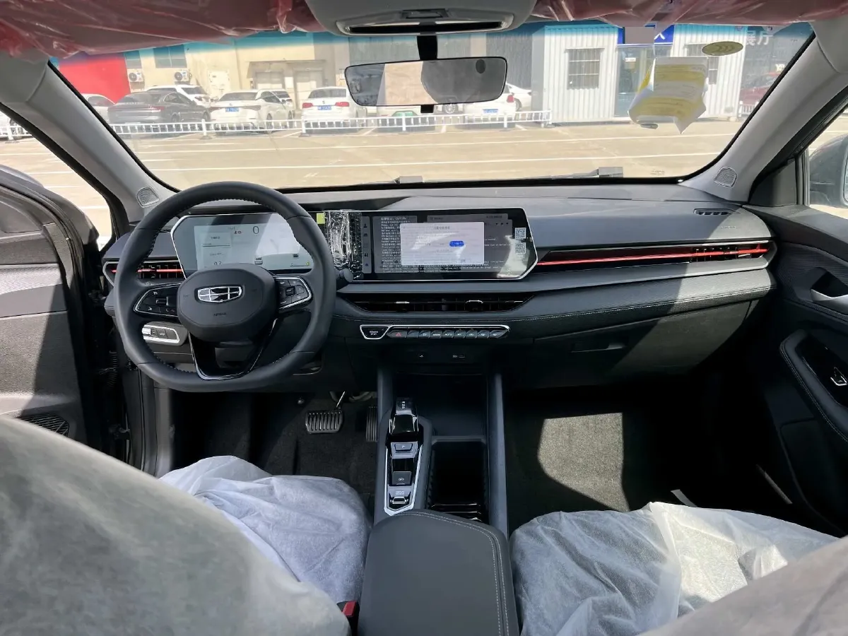 2024 Geely Binray 1.5T 181HP L4 7DCT,autocango,china used car exporter,china ev exporter,chinese used car exporter,chinese used ev exporter