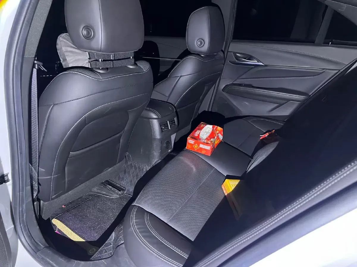 2023 Cadillac CT4 1.5T 211HP L4 8AT,autocango,china used car exporter,china ev exporter,chinese used car exporter,chinese used ev exporter