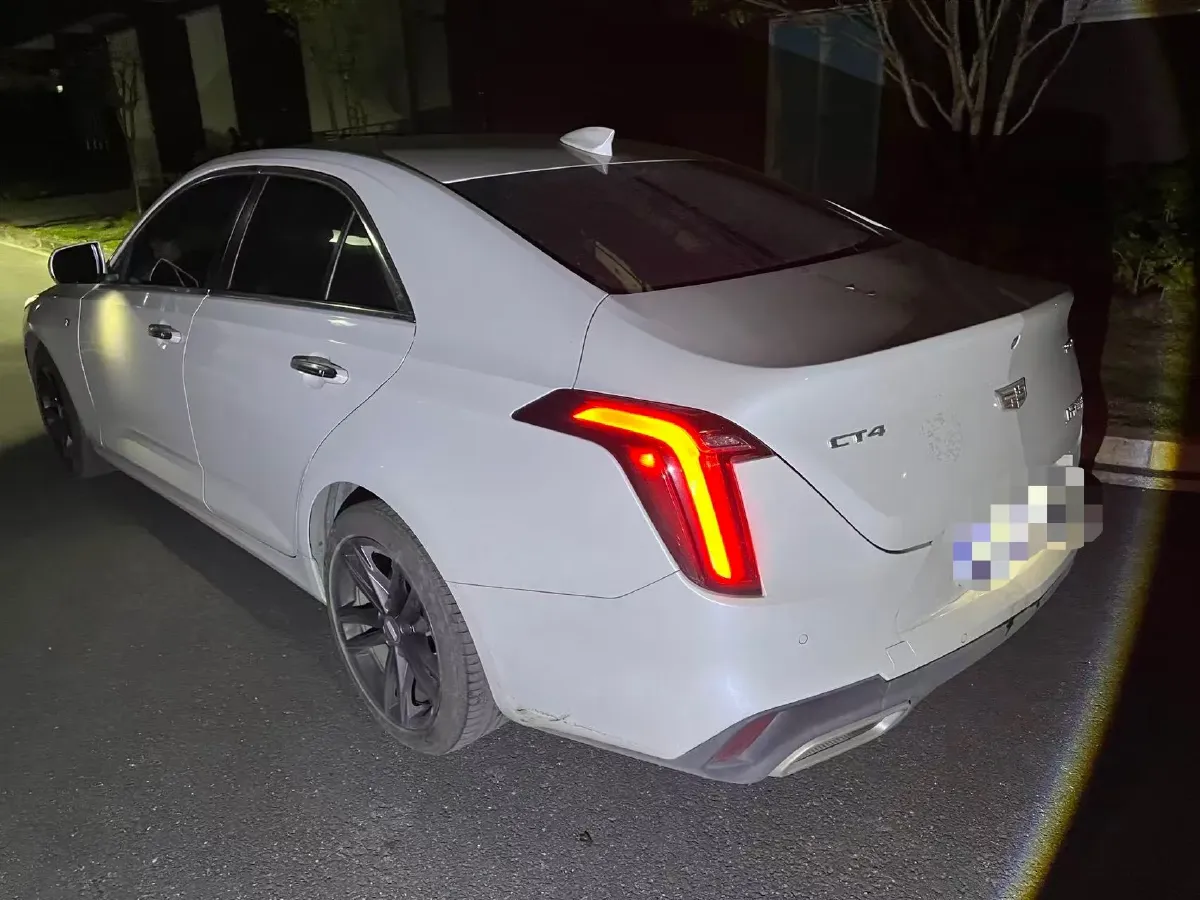 2023 Cadillac CT4 1.5T 211HP L4 8AT,autocango,china used car exporter,china ev exporter,chinese used car exporter,chinese used ev exporter