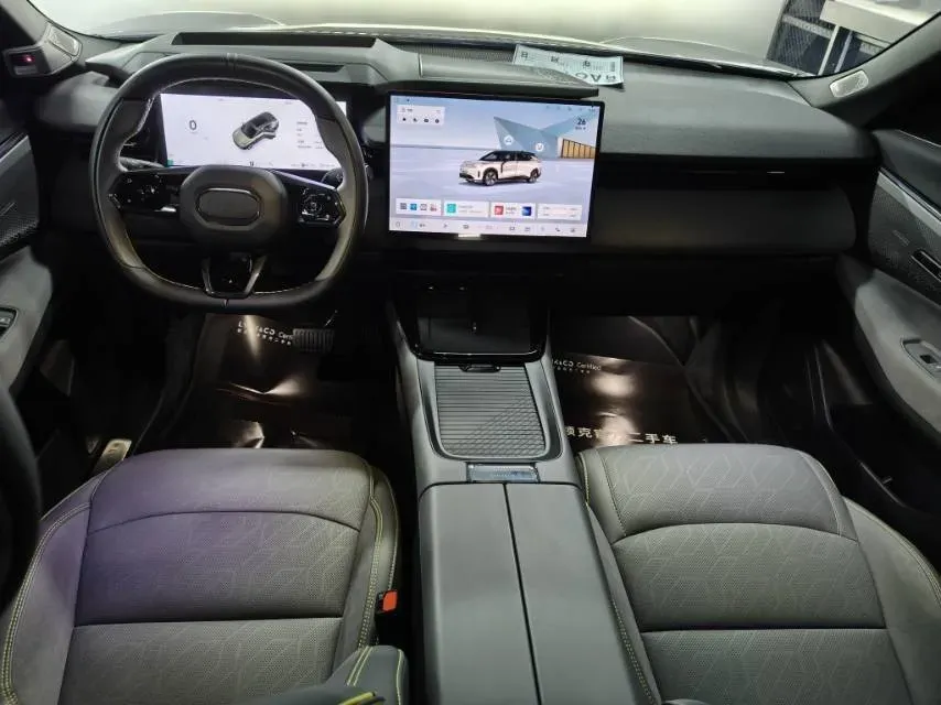 2025 LYNK&CO 08 EM-P 1.5T 163HP L4 3DHT PHEV 21.2KWH,autocango,china used car exporter,china ev exporter,chinese used car exporter,chinese used ev exporter