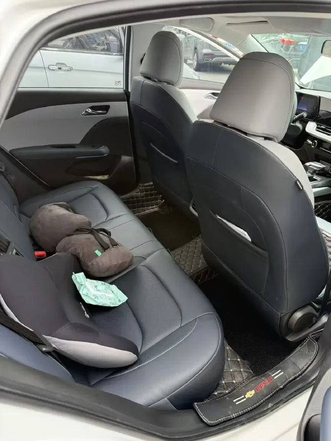 2023 Chevrolet Monza 1.5L 113HP L4 6DCT,autocango,china used car exporter,china ev exporter,chinese used car exporter,chinese used ev exporter