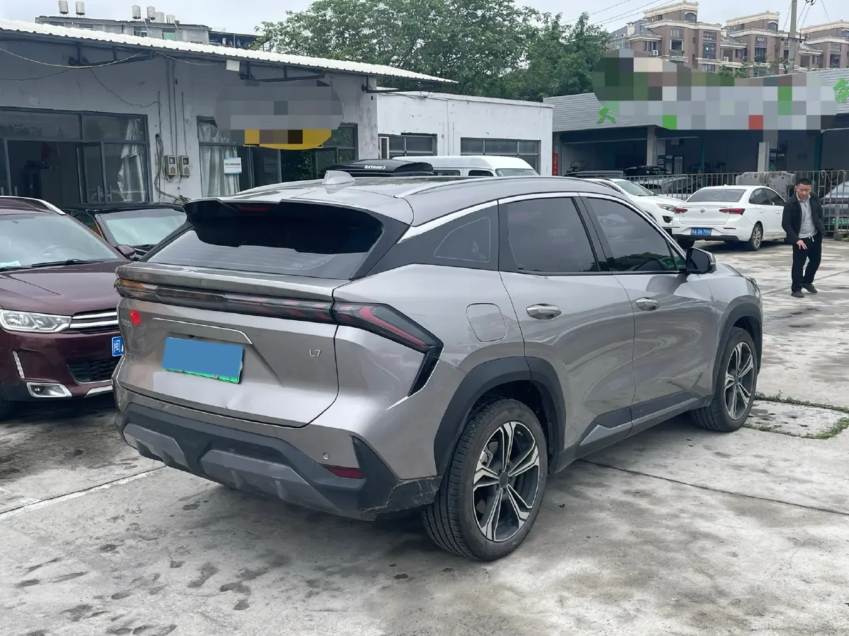 2024 Geely Galaxy L7 1.5T 163HP L4 3DHT PHEV 18.7KWH,autocango,china used car exporter,china ev exporter,chinese used car exporter,chinese used ev exporter