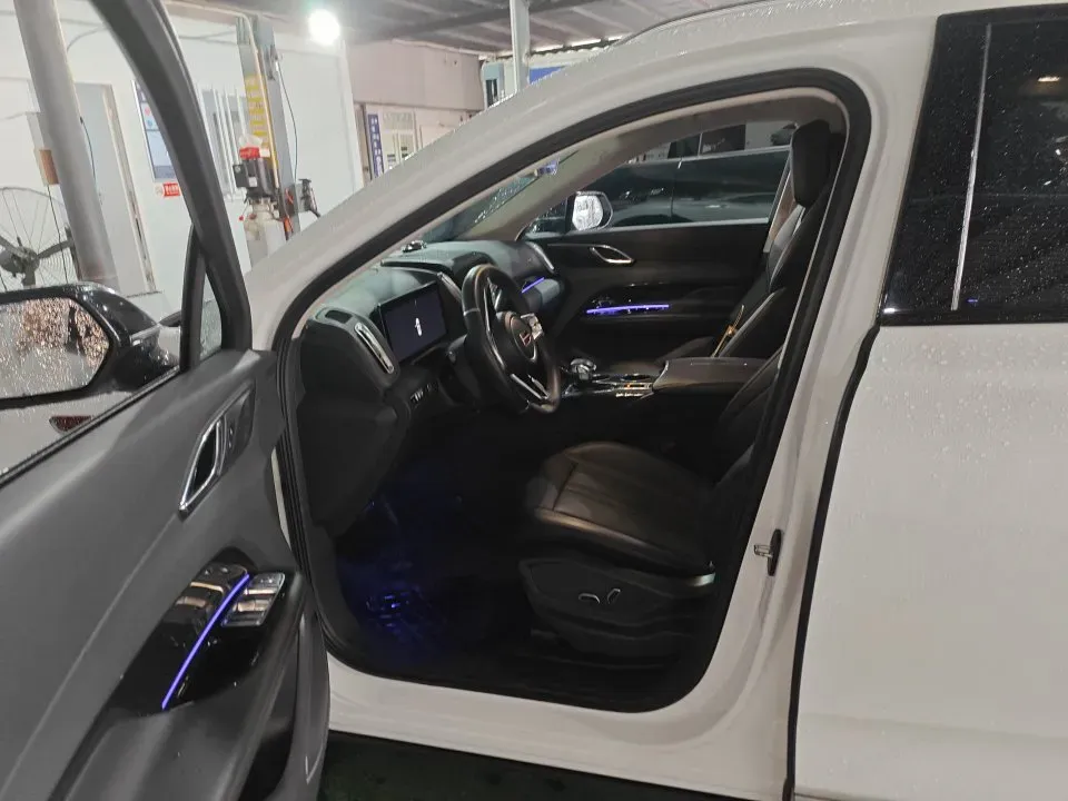 2023 HongQi HS3 1.5T 169HP L4 7DCT,autocango,china used car exporter,china ev exporter,chinese used car exporter,chinese used ev exporter