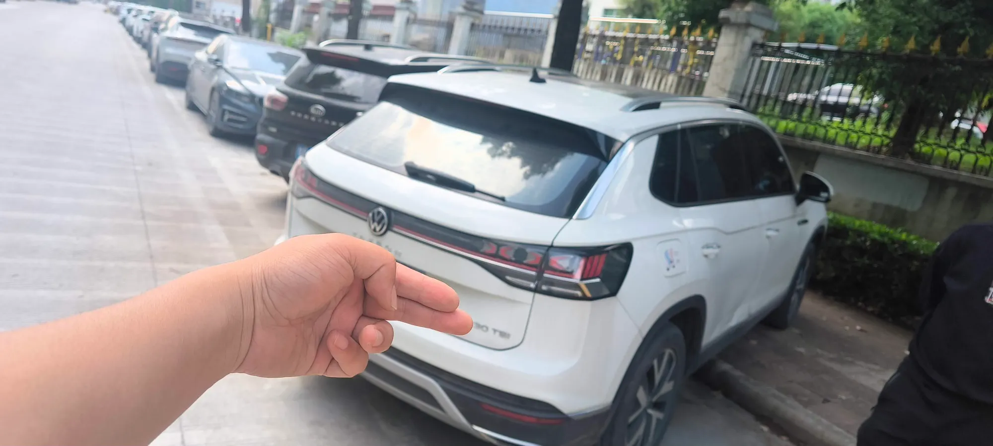2023 Volkswagen Tayron 2.0T 186HP L4 7DCT,autocango,china used car exporter,china ev exporter,chinese used car exporter,chinese used ev exporter