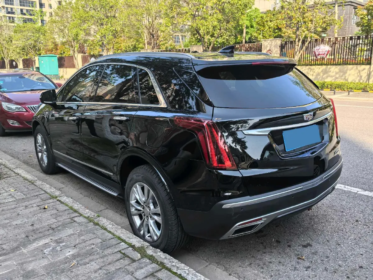 2023 Cadillac XT5 2.0T 237HP L4 9AT,autocango,china used car exporter,china ev exporter,chinese used car exporter,chinese used ev exporter