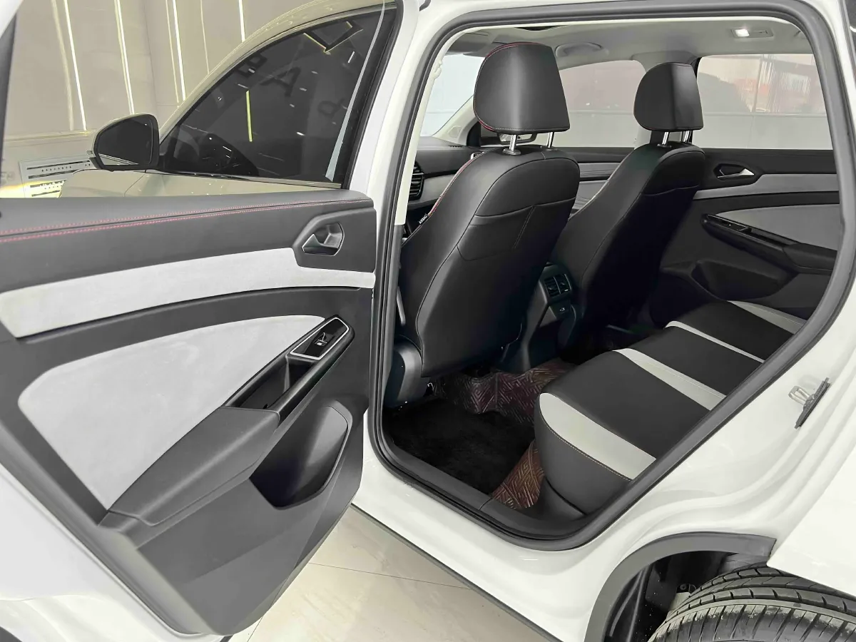 2023 Jetta VS7 1.4T 150HP L4 6AT,autocango,china used car exporter,china ev exporter,chinese used car exporter,chinese used ev exporter