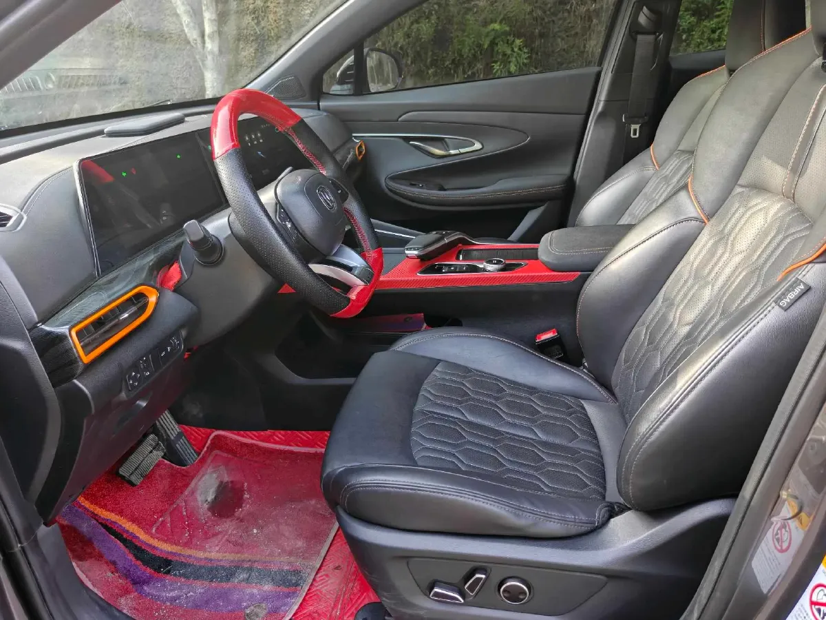 2022 ChangAn UNI-T 1.5T 188HP L4 7DCT,autocango,china used car exporter,china ev exporter,chinese used car exporter,chinese used ev exporter