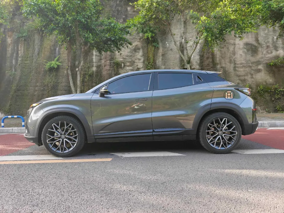 2022 ChangAn UNI-T 1.5T 188HP L4 7DCT,autocango,china used car exporter,china ev exporter,chinese used car exporter,chinese used ev exporter