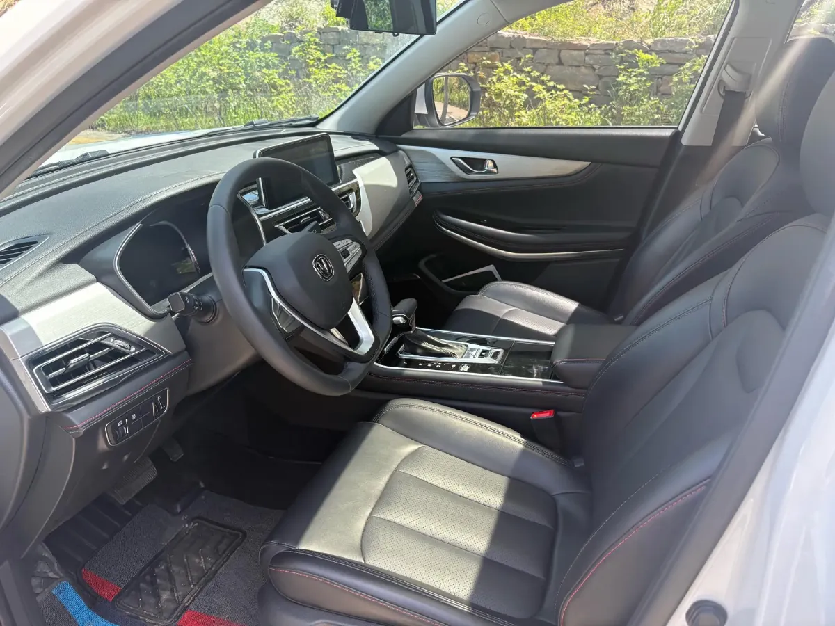 2020 ChangAn CS75 1.5T 178HP L4 7DCT,autocango,china used car exporter,china ev exporter,chinese used car exporter,chinese used ev exporter