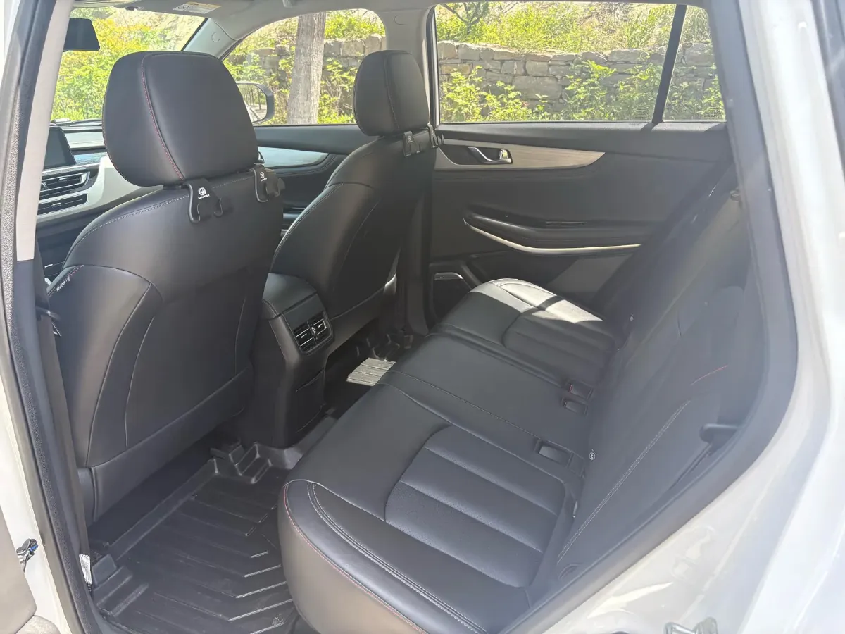 2020 ChangAn CS75 1.5T 178HP L4 7DCT,autocango,china used car exporter,china ev exporter,chinese used car exporter,chinese used ev exporter