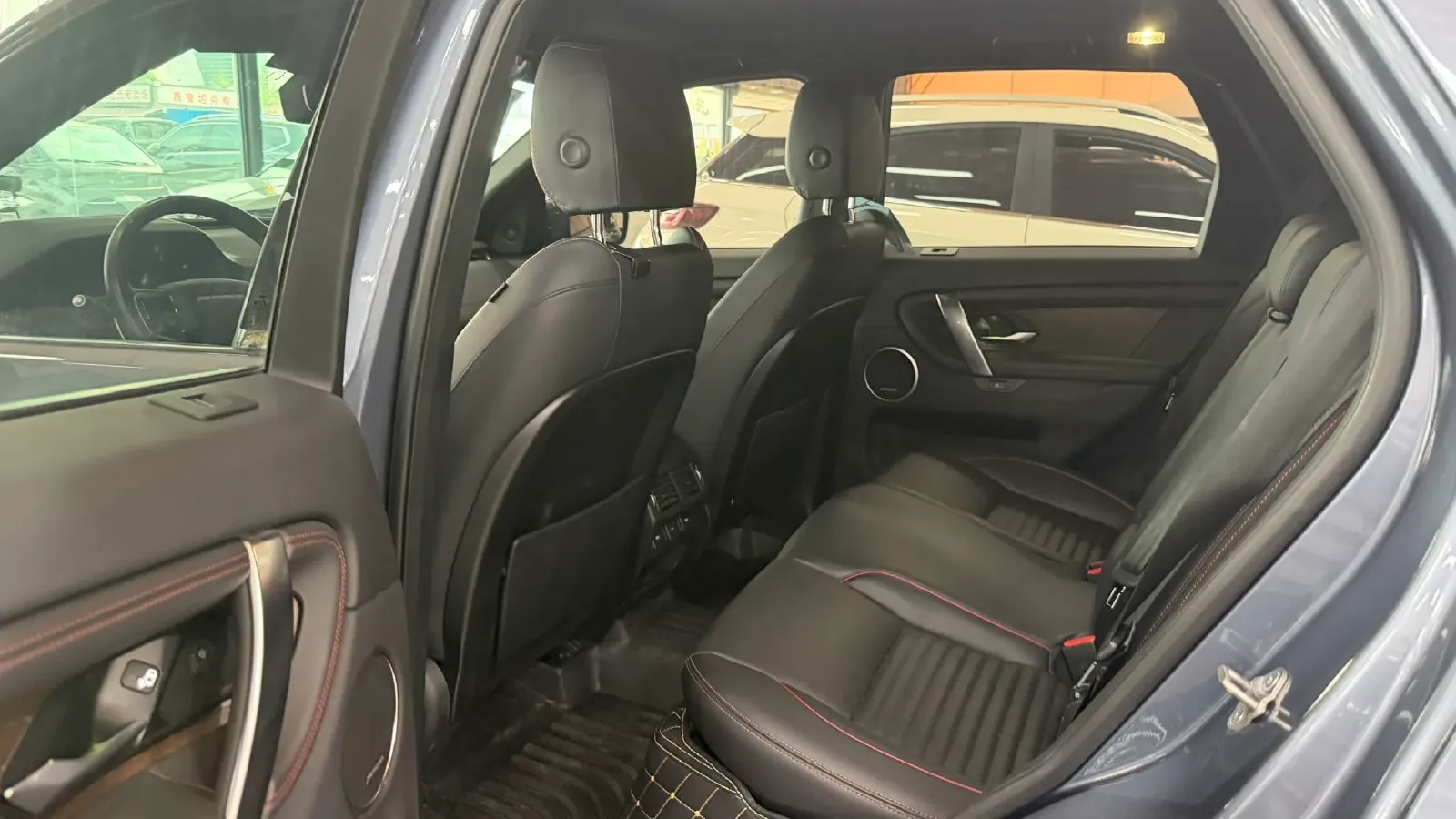 2023 Land Rover Discovery Sport 2.0T 249HP L4 9AT,autocango,china used car exporter,china ev exporter,chinese used car exporter,chinese used ev exporter