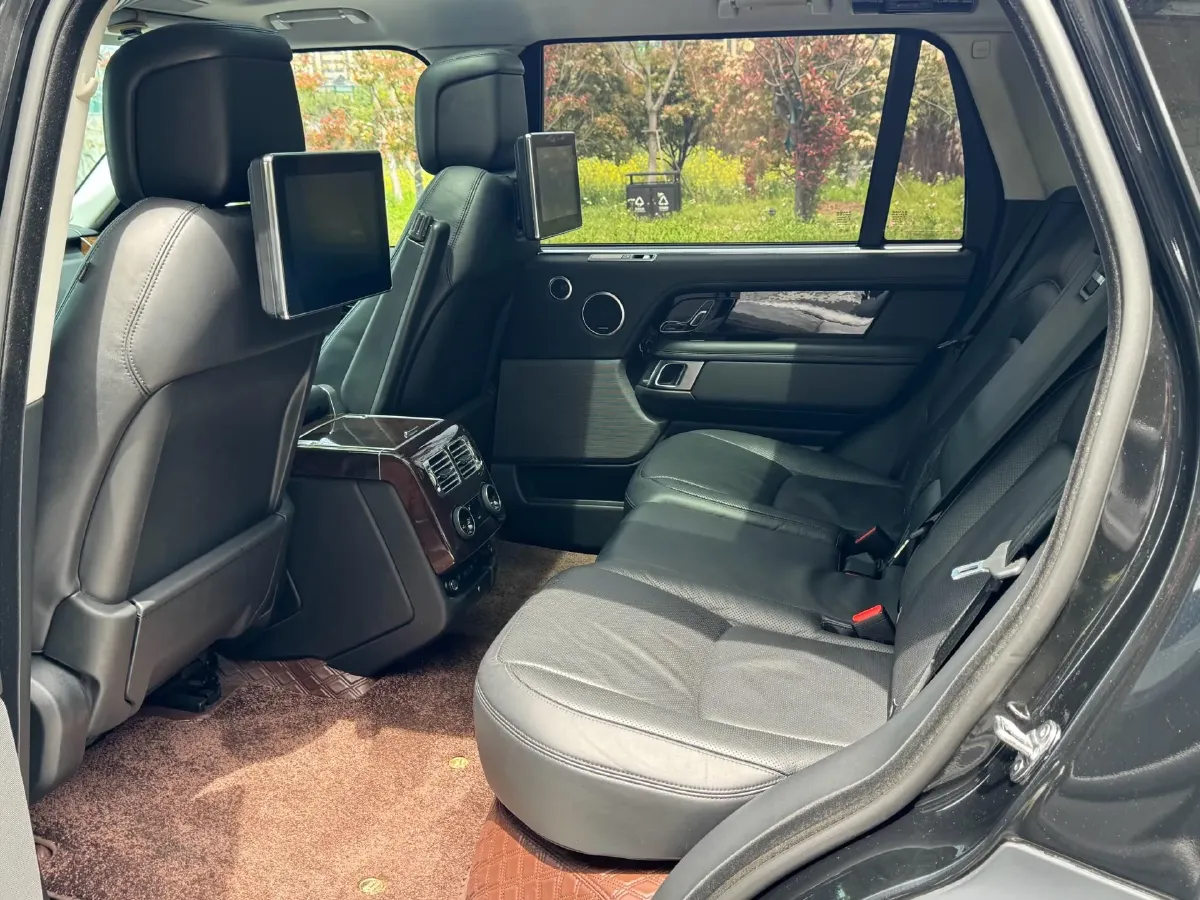 2020 Land Rover Range Rover 3.0T 400HP L6 8AT,autocango,china used car exporter,china ev exporter,chinese used car exporter,chinese used ev exporter