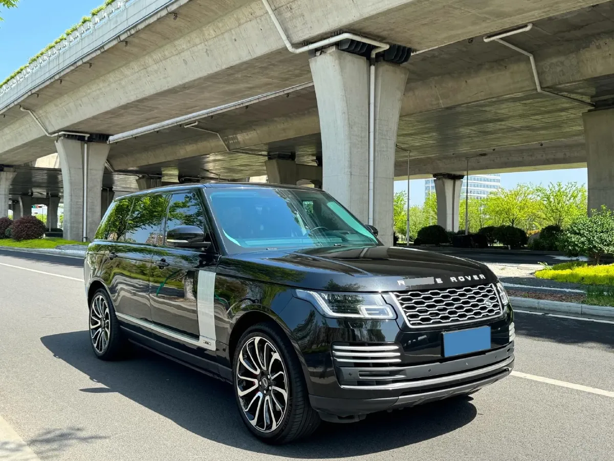 2020 Land Rover Range Rover 3.0T 400HP L6 8AT,autocango,china used car exporter,china ev exporter,chinese used car exporter,chinese used ev exporter