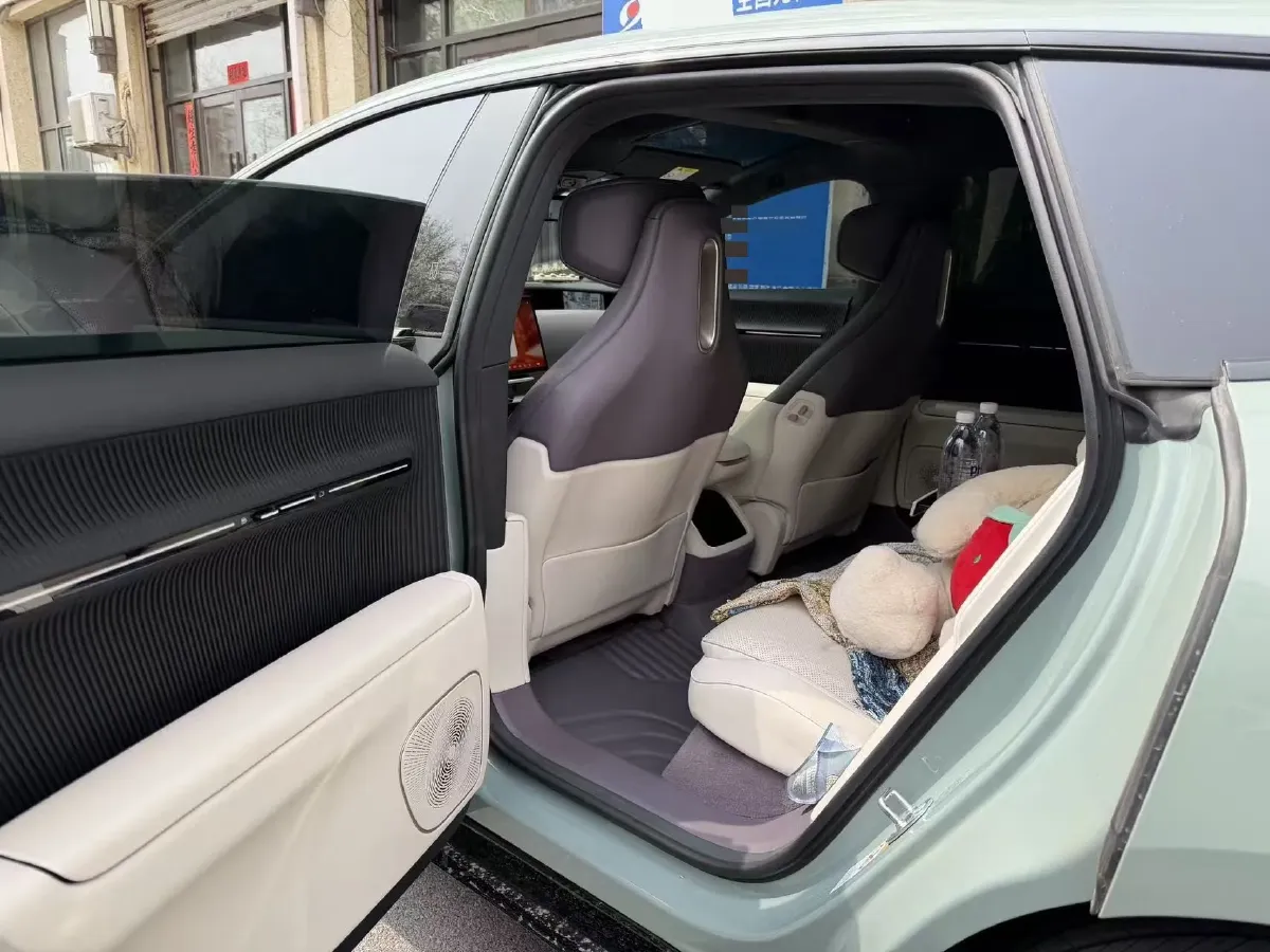 2024 Avatr 12 BEV 94.5KWH,autocango,china used car exporter,china ev exporter,chinese used car exporter,chinese used ev exporter