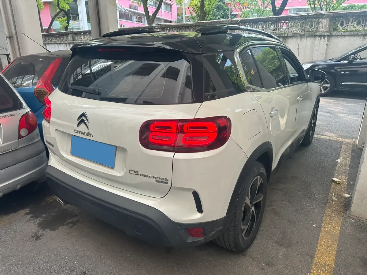 2019 Citroen C5 Aircross 1.6T 170HP L4 6AT,autocango,china used car exporter,china ev exporter,chinese used car exporter,chinese used ev exporter