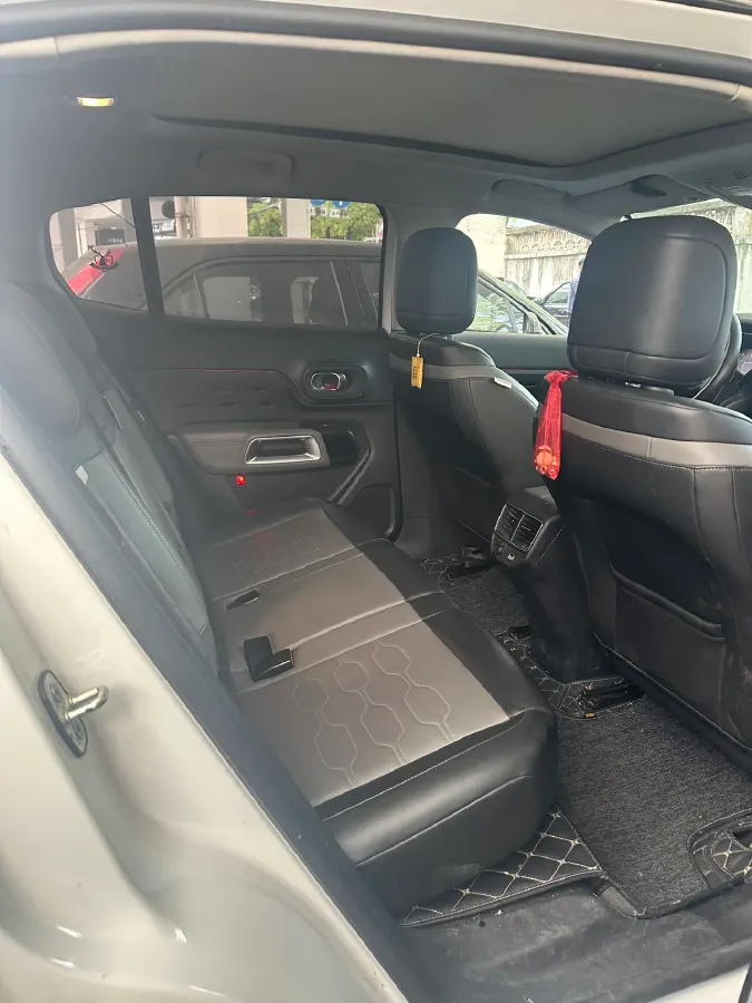 2019 Citroen C5 Aircross 1.6T 170HP L4 6AT,autocango,china used car exporter,china ev exporter,chinese used car exporter,chinese used ev exporter