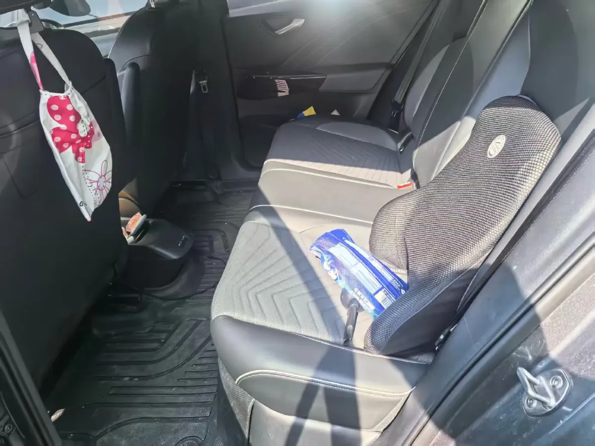 2024 Volkswagen ID.3 BEV 52.8KWH,autocango,china used car exporter,china ev exporter,chinese used car exporter,chinese used ev exporter