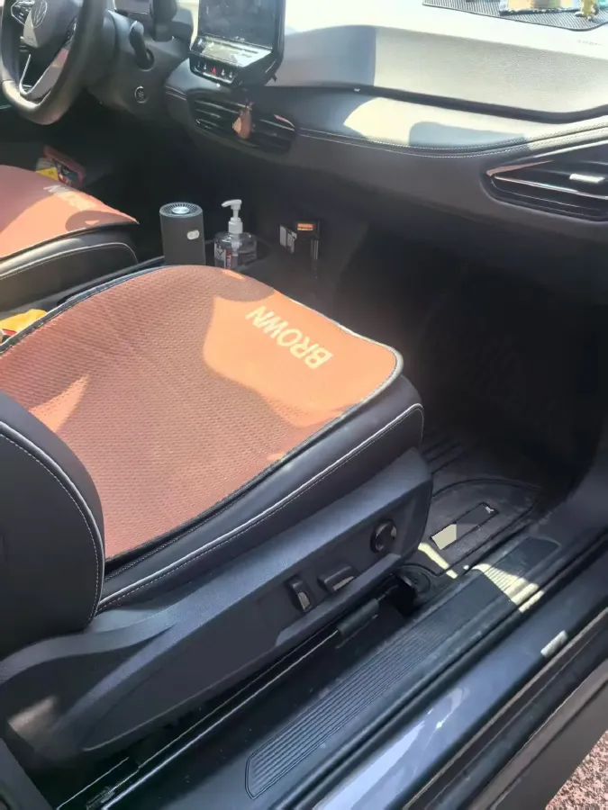 2024 Volkswagen ID.3 BEV 52.8KWH,autocango,china used car exporter,china ev exporter,chinese used car exporter,chinese used ev exporter