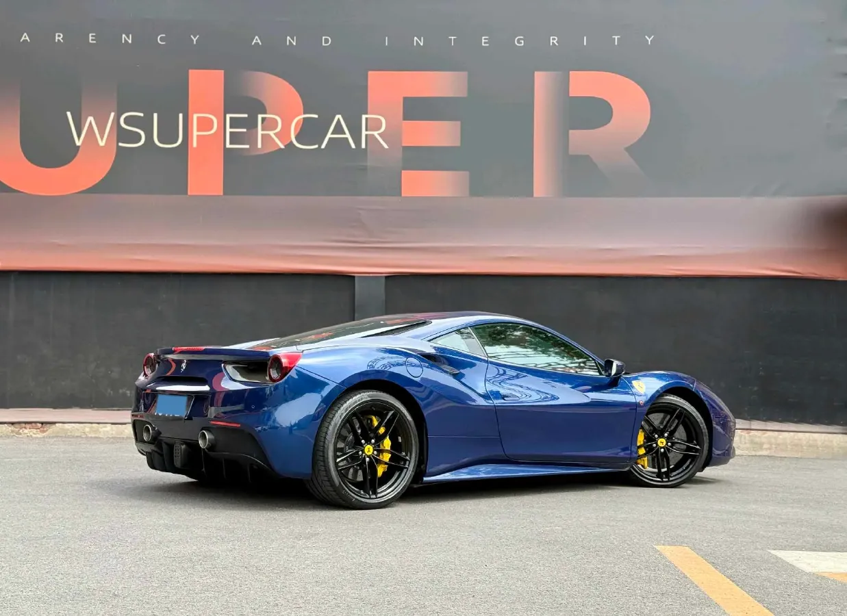 2015 Ferrari 488 3.9T 670HP V8 7DCT,autocango,china used car exporter,china ev exporter,chinese used car exporter,chinese used ev exporter