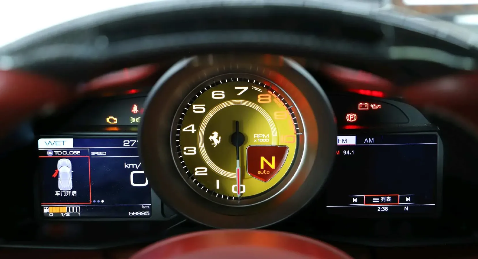 2015 Ferrari 488 3.9T 670HP V8 7DCT,autocango,china used car exporter,china ev exporter,chinese used car exporter,chinese used ev exporter