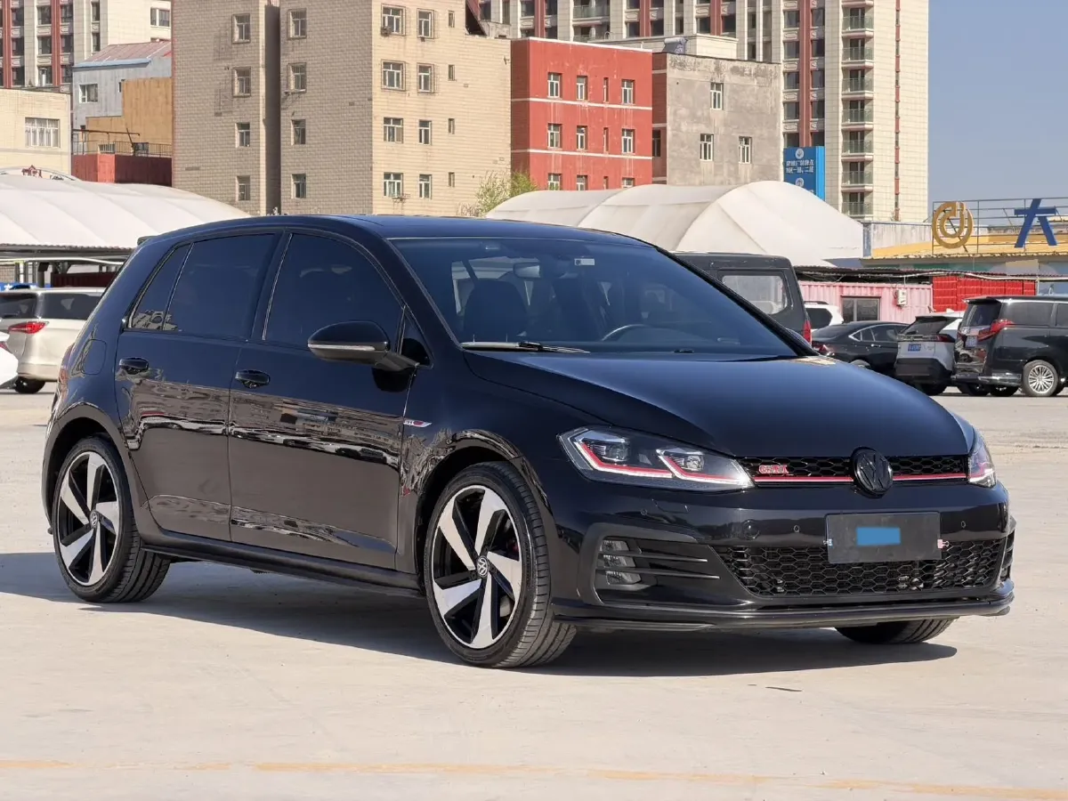 2019 Buick EnvisionPlus 2.0T 260HP L4 9AT,autocango,china used car exporter,china ev exporter,chinese used car exporter,chinese used ev exporter