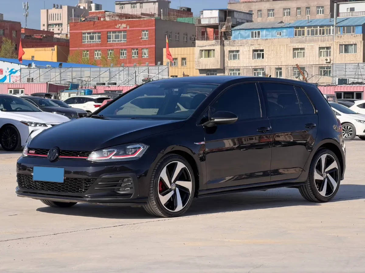 2019 Buick EnvisionPlus 2.0T 260HP L4 9AT,autocango,china used car exporter,china ev exporter,chinese used car exporter,chinese used ev exporter