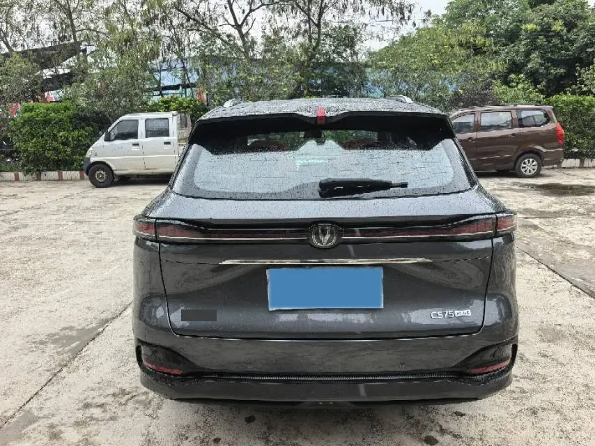 2025 ChangAn CS75 Plus 1.5T 192HP L4 8AT,autocango,china used car exporter,china ev exporter,chinese used car exporter,chinese used ev exporter