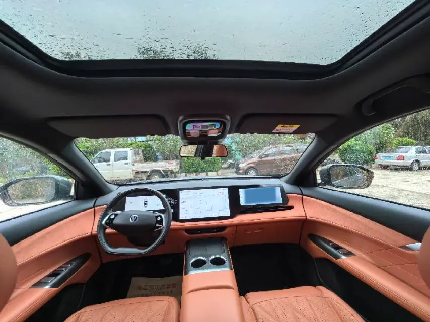 2025 ChangAn CS75 Plus 1.5T 192HP L4 8AT,autocango,china used car exporter,china ev exporter,chinese used car exporter,chinese used ev exporter