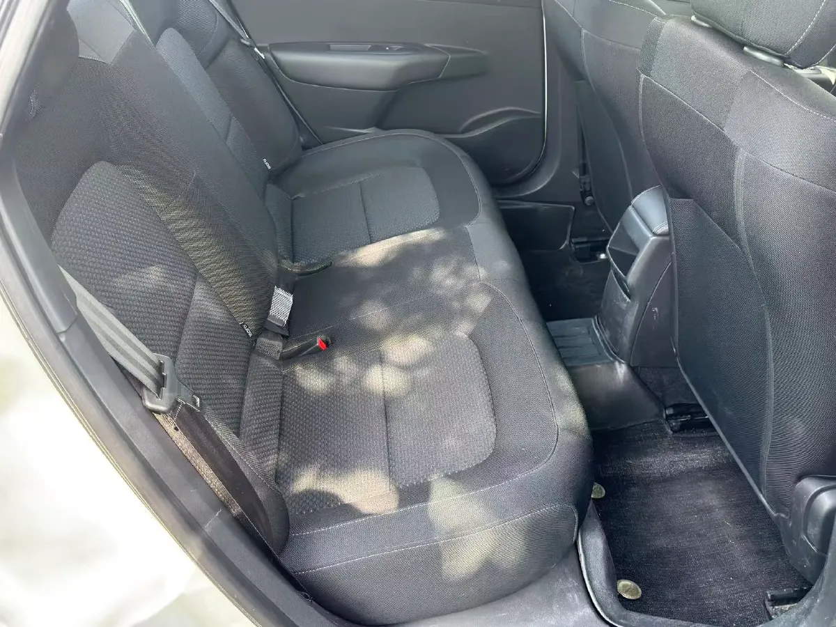 2018 Citroen C4 C-Quatre 1.6L 117HP L4 5MT,autocango,china used car exporter,china ev exporter,chinese used car exporter,chinese used ev exporter