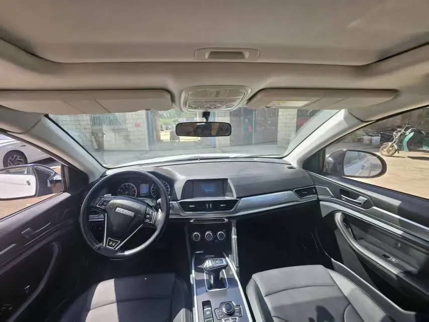 2018 Haval H6 1.5T 150HP L4 7DCT,autocango,china used car exporter,china ev exporter,chinese used car exporter,chinese used ev exporter