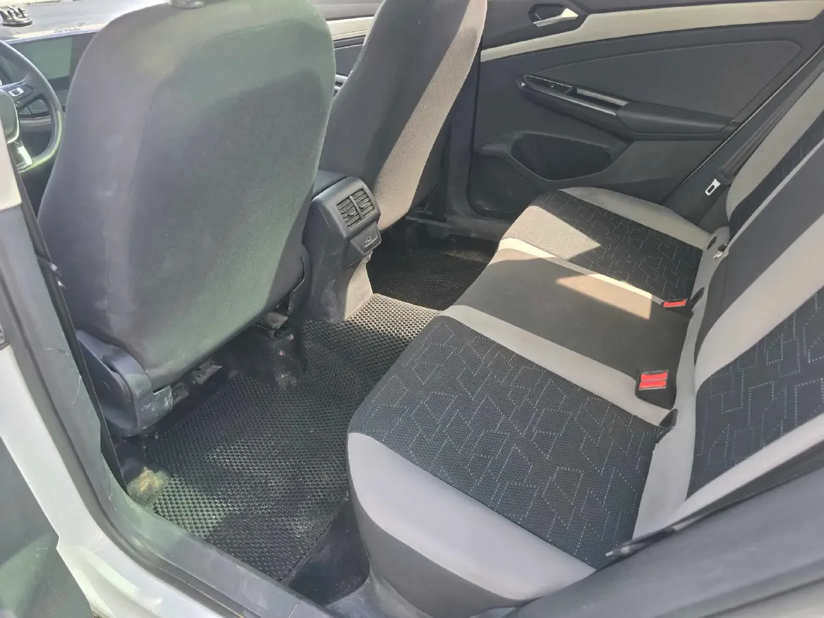 2022 Jetta VS7 1.4T 150HP L4 6AT,autocango,china used car exporter,china ev exporter,chinese used car exporter,chinese used ev exporter