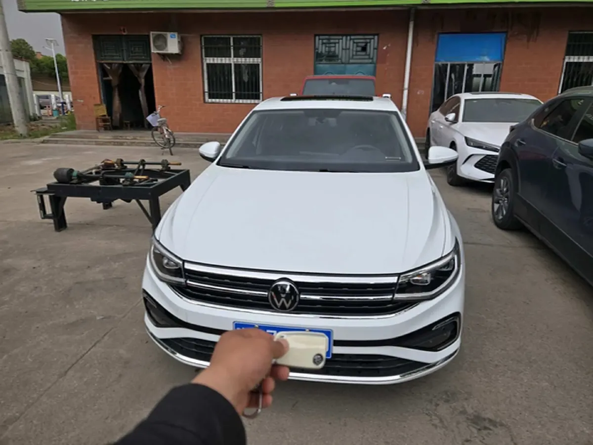 2023 Volkswagen Bora 1.4T 150HP L4 7DCT,autocango,china used car exporter,china ev exporter,chinese used car exporter,chinese used ev exporter