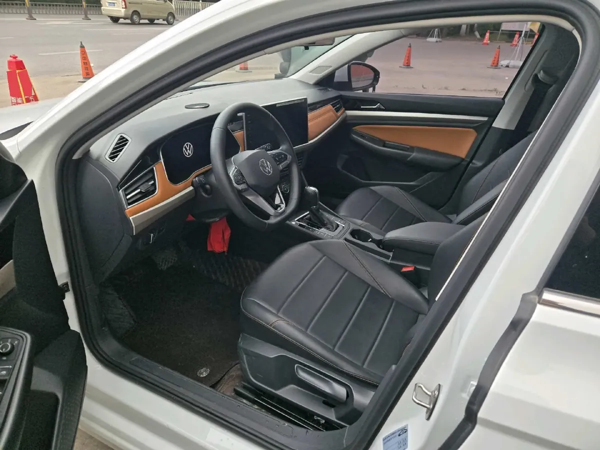 2023 Volkswagen Bora 1.4T 150HP L4 7DCT,autocango,china used car exporter,china ev exporter,chinese used car exporter,chinese used ev exporter