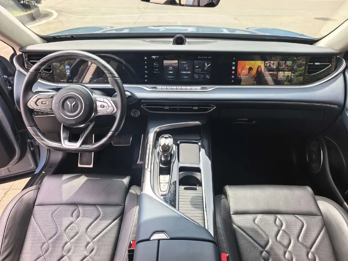 2021 Voyah FREE Range Extended 109HP REEV 33KWH,autocango,china used car exporter,china ev exporter,chinese used car exporter,chinese used ev exporter