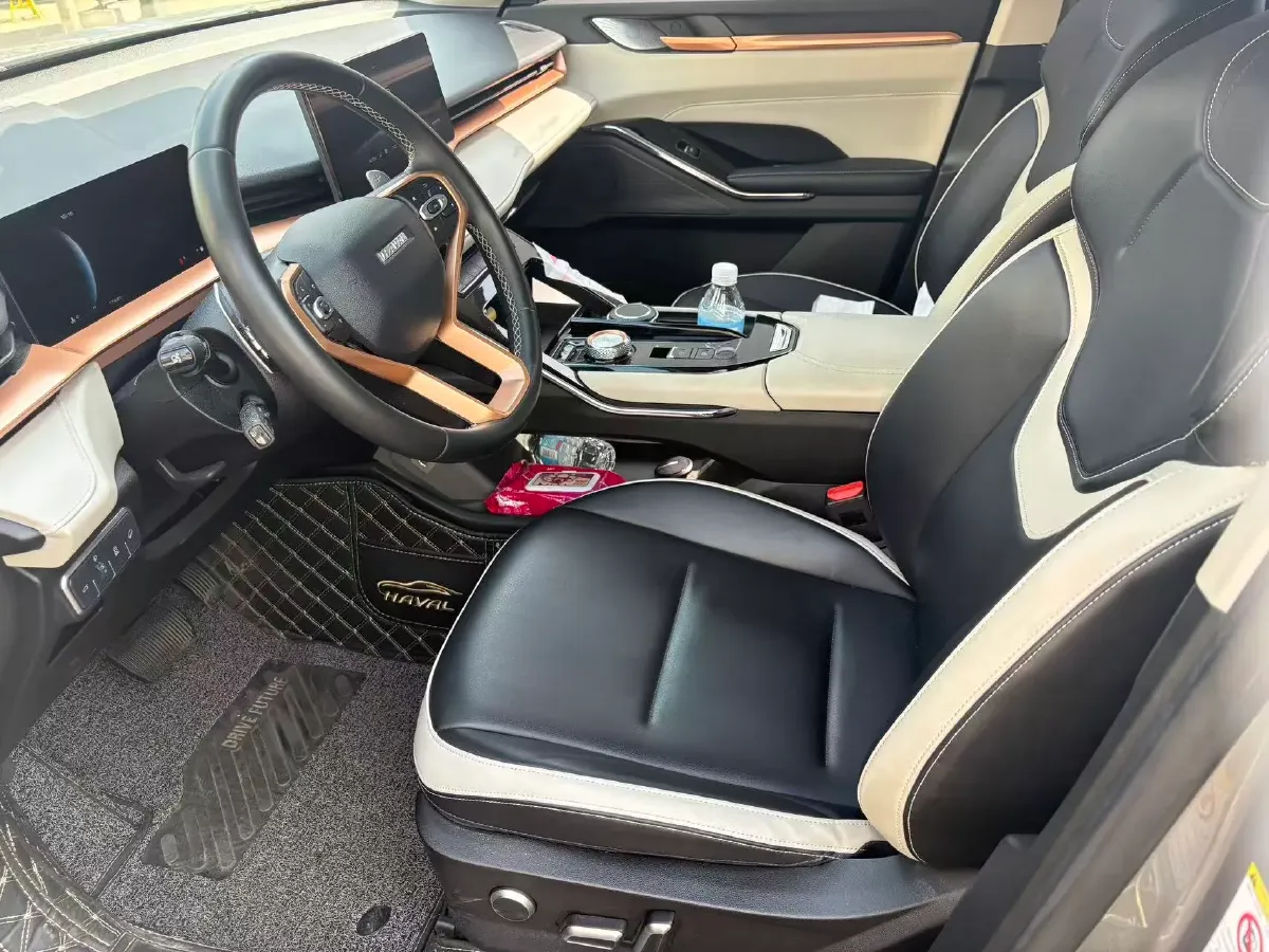 2021 Haval H6 1.5T 169HP L4 7DCT,autocango,china used car exporter,china ev exporter,chinese used car exporter,chinese used ev exporter