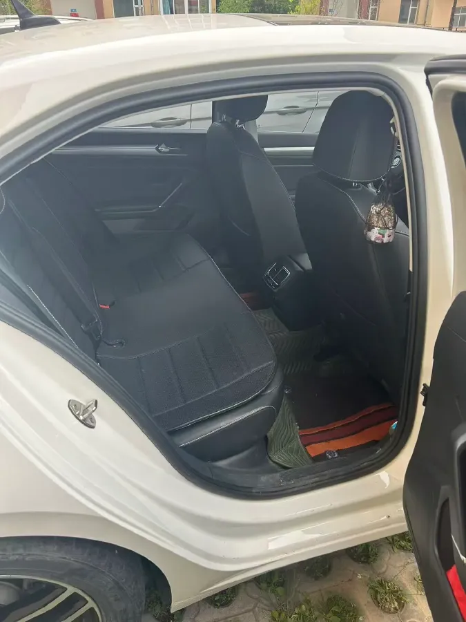 2021 Volkswagen Lamando 1.4T 150HP L4 7DCT,autocango,china used car exporter,china ev exporter,chinese used car exporter,chinese used ev exporter