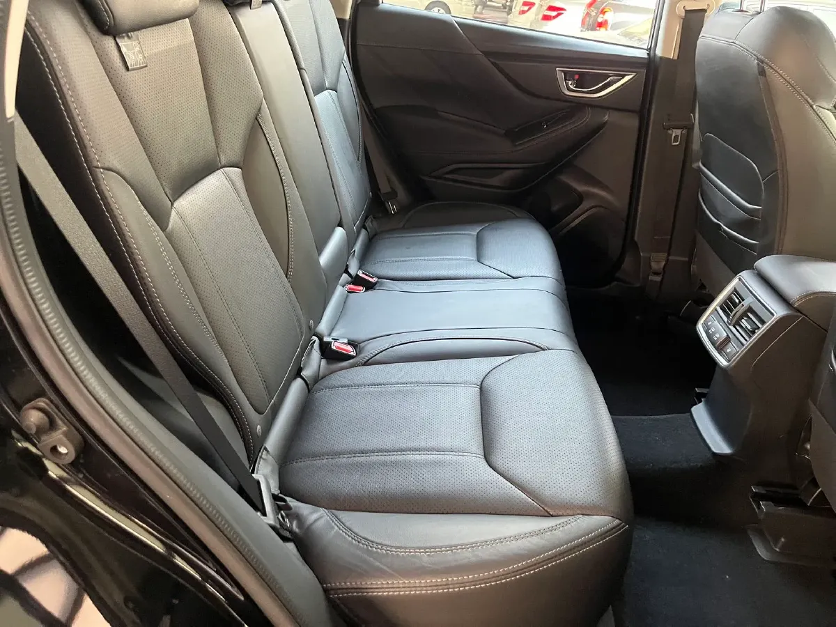 2021 Subaru Forester 2.0L 154HP H4 CVT,autocango,china used car exporter,china ev exporter,chinese used car exporter,chinese used ev exporter