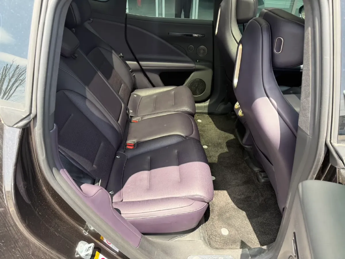 2024 Avatr 07 1.5T 156HP L4 REEV 39.05KWH,autocango,china used car exporter,china ev exporter,chinese used car exporter,chinese used ev exporter