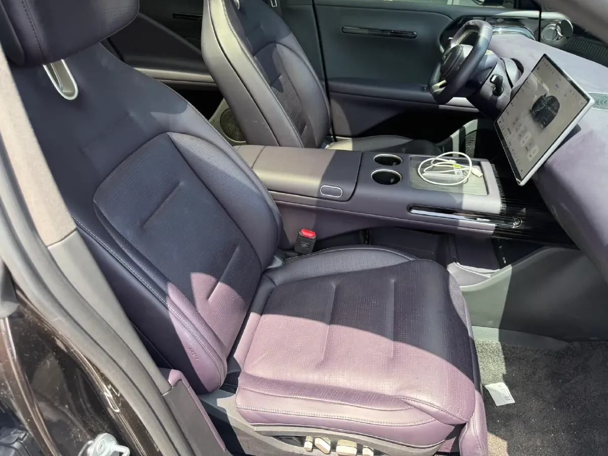 2024 Avatr 07 1.5T 156HP L4 REEV 39.05KWH,autocango,china used car exporter,china ev exporter,chinese used car exporter,chinese used ev exporter